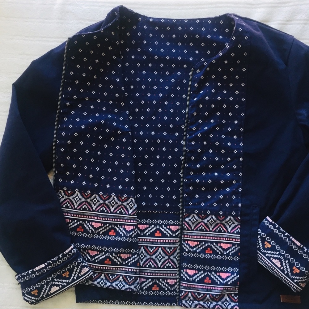 Roxyreversible Patterned Denim Jacket- Sz Med - image 4